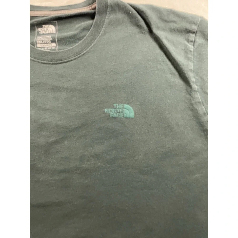 The North Face Unisex Adults T-Shirt 2XL Graphic Tee Green Short Sleeve Crop Top